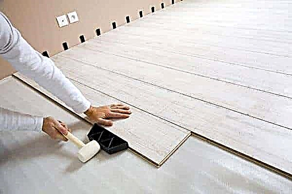 Come posare un laminato su un pavimento di cemento?