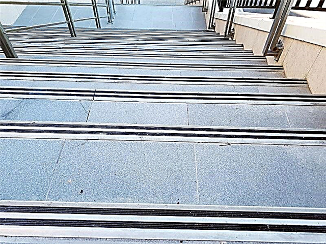 Rutschfeste Polster auf den Stufen - eine Garantie für sichere Bewegung