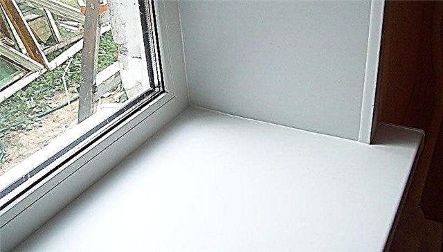 Anweisungen zum Installieren von Hängen und Fensterbänken an PVC-Fenstern