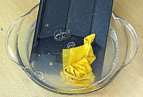 Как да почистите и измиете нежно силиконовия калъф за телефон с импровизирани средства?