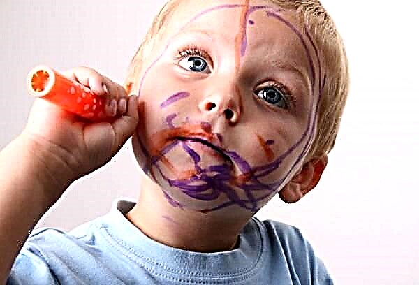 Como lavar uma caneta com ponta de feltro da pele de uma criança?