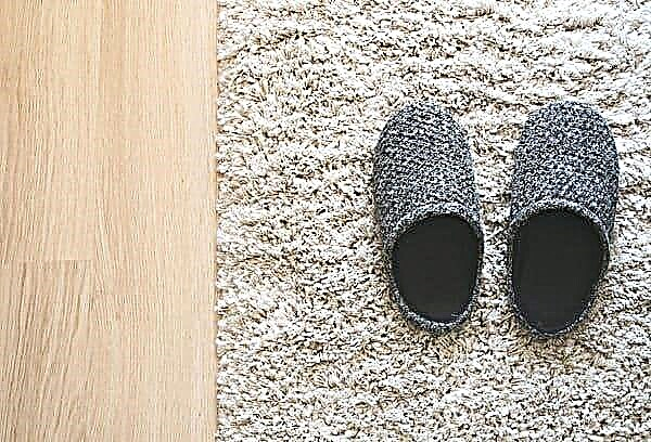Is it possible to wash slippers in the car: proper care for indoor shoes