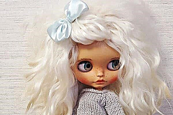 3 easy ways to untangle a doll’s hair at home