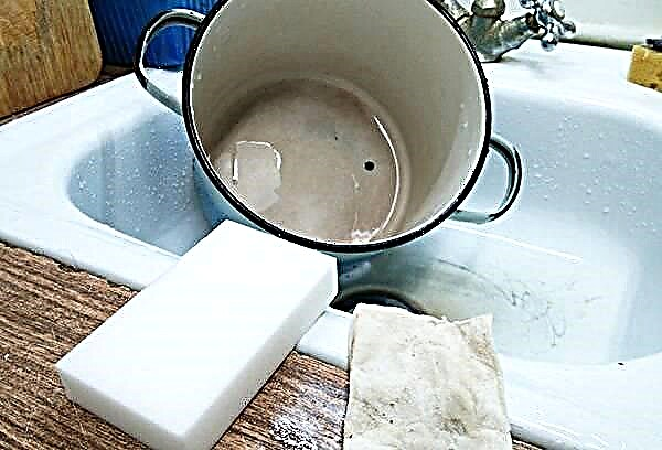 ¿Qué puedo limpiar con una esponja de melamina y es cierto que el producto no es seguro?