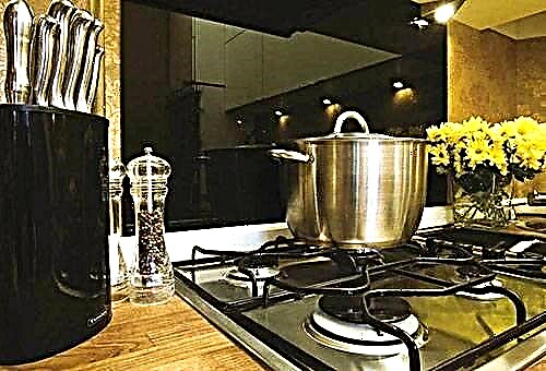Quão fácil é limpar um fogão a gás em casa?