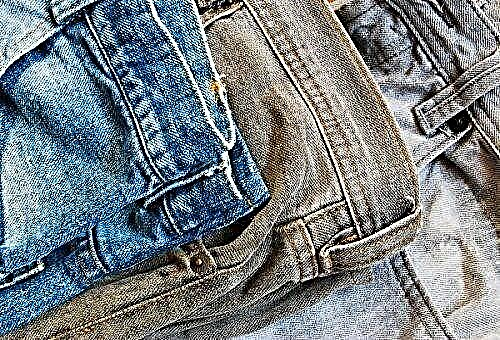 How to manually wash the jeans so that they do not lose their original color?