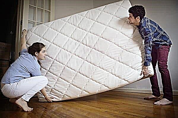 How to understand that it is time to change the mattress on the bed?
