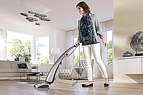 What happens if you wash the laminate with a steam mop?